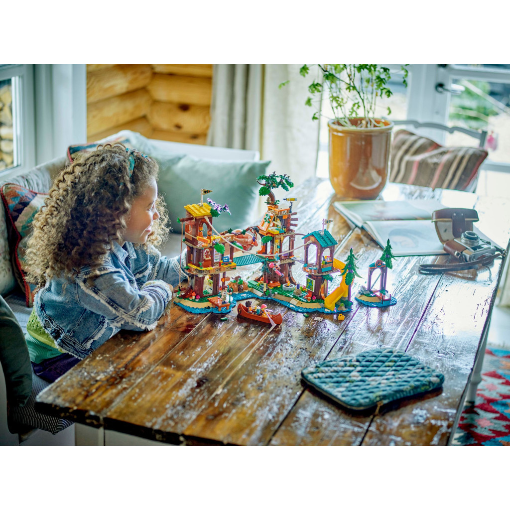 Конструктор LEGO Friends Будиночок на дереві у пригодницькому таборі (42631) - зображення 10