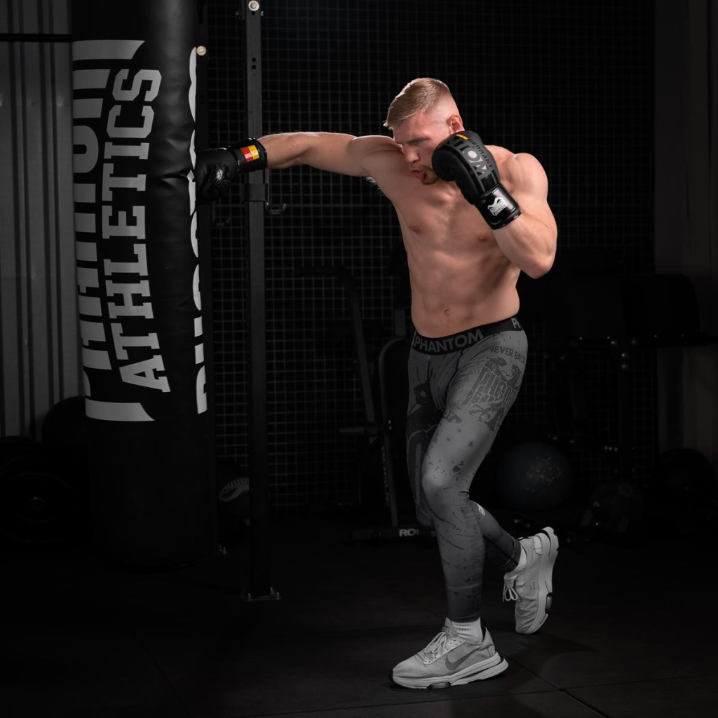 Боксерські рукавички Phantom Germany Black 14oz (PHBG2189-14) - зображення 8