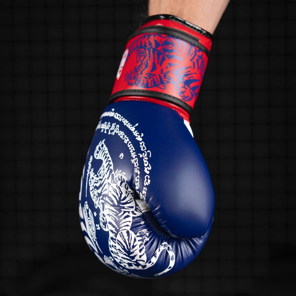 Боксерські рукавички Phantom Muay Thai Blue 12 унцій (PHBG2496-12) - изображение 8