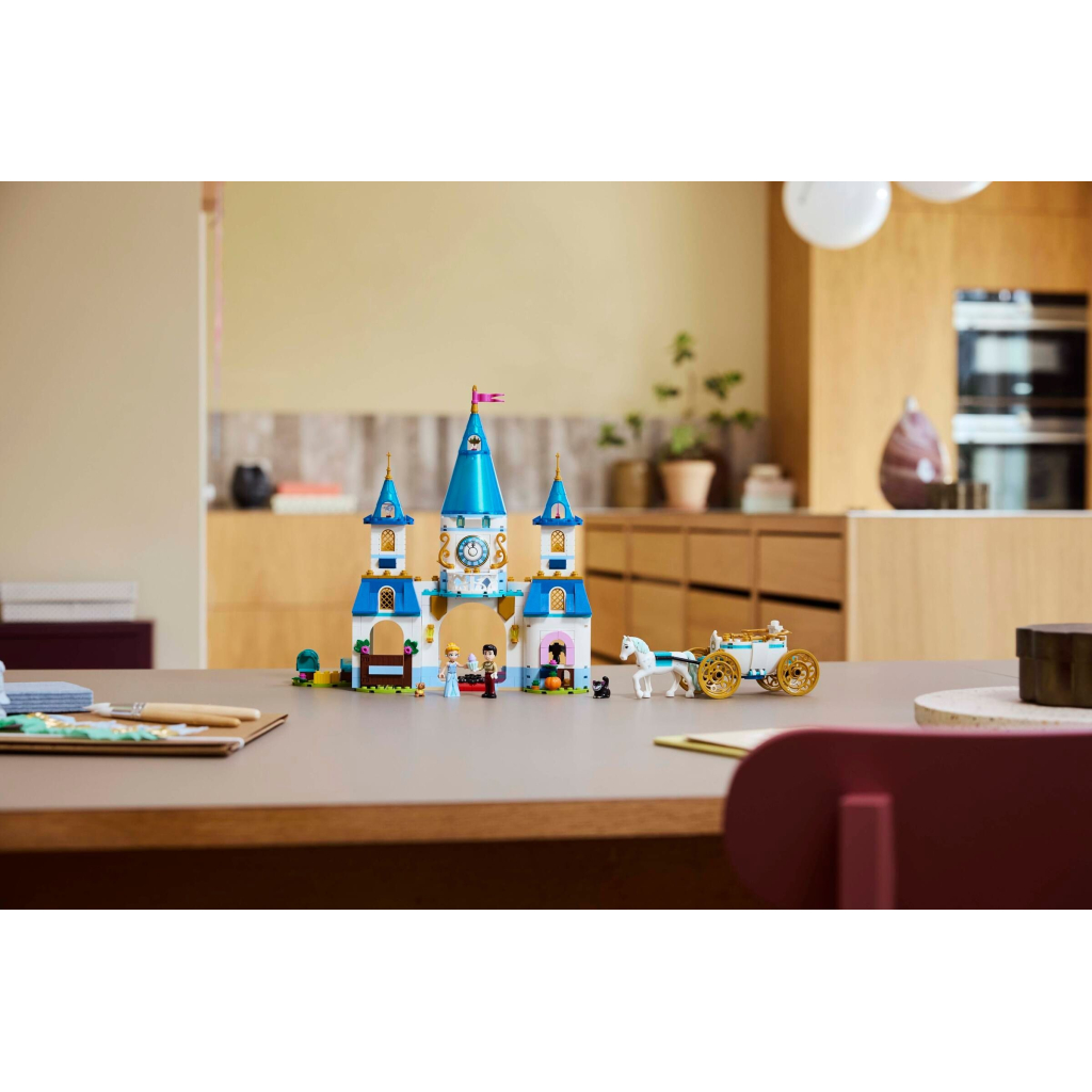 Конструктор LEGO Disney Princess Замок Попелюшки й карета (43275) - зображення 12