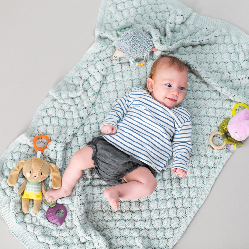 Іграшка на коляску Taf Toys Садок у місті – КРОЛИК ДЖЕННІ (12995) - зображення 4