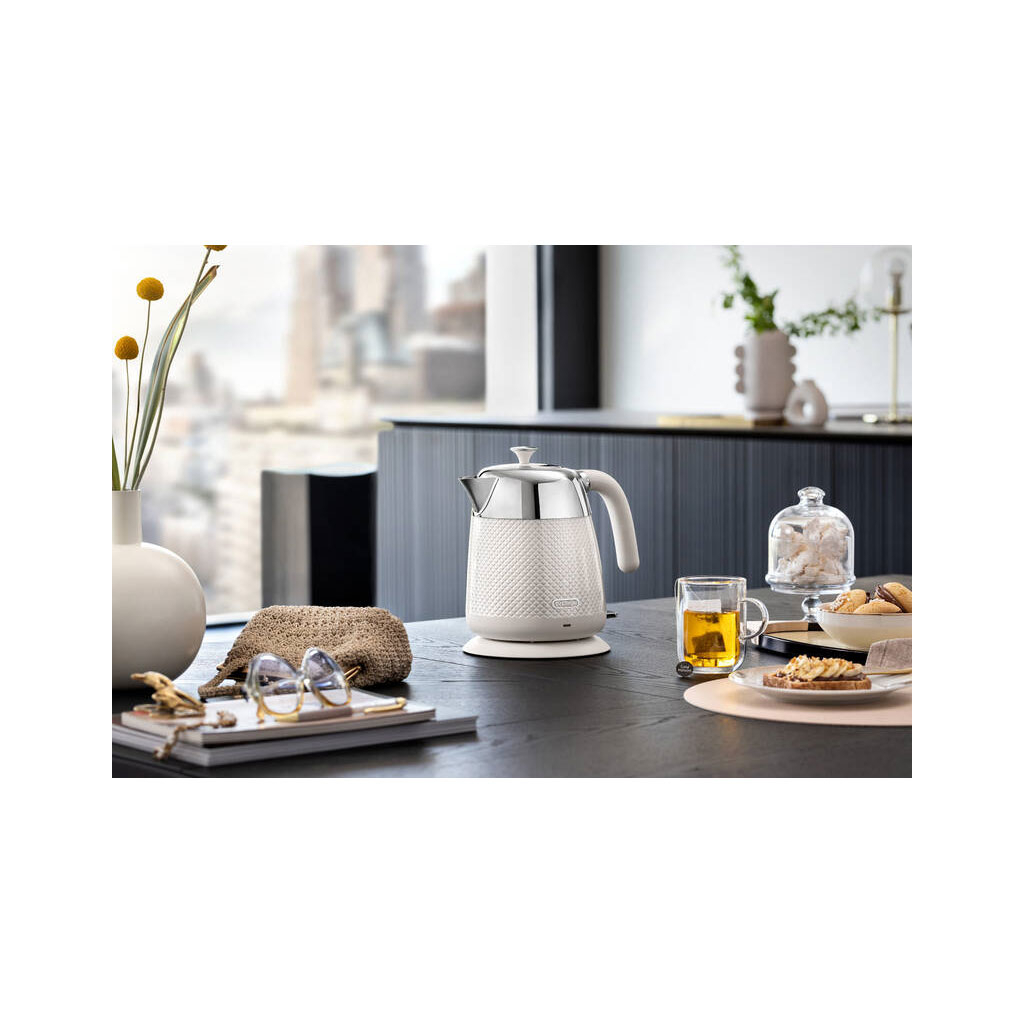 Електрочайник DeLonghi KBL 2001 W - зображення 7