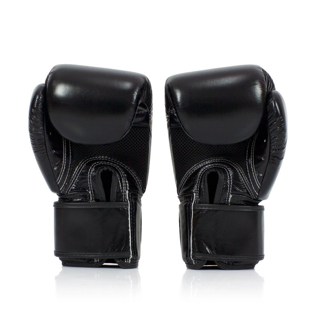 Боксерські рукавички Fairtex BGV1 Black 12 унцій (бинти в комплекті) (BGV1_12oz_Black) - зображення 4