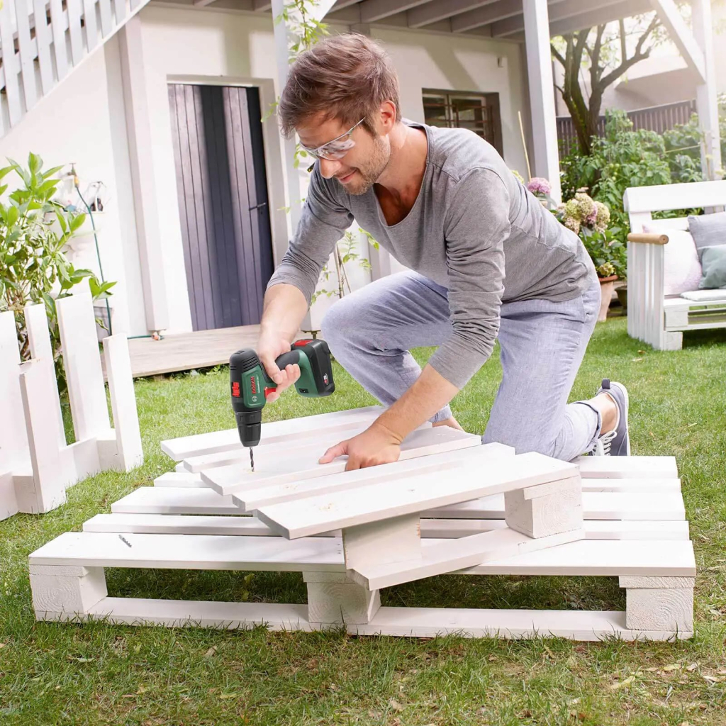 Шуруповерт Bosch UniversalDrill 18V, 2x1.5Ач, 40Нм, 440/1450 об/хв, ЗП, 1.2кг, кейс (0.603.9D4.002) - зображення 4