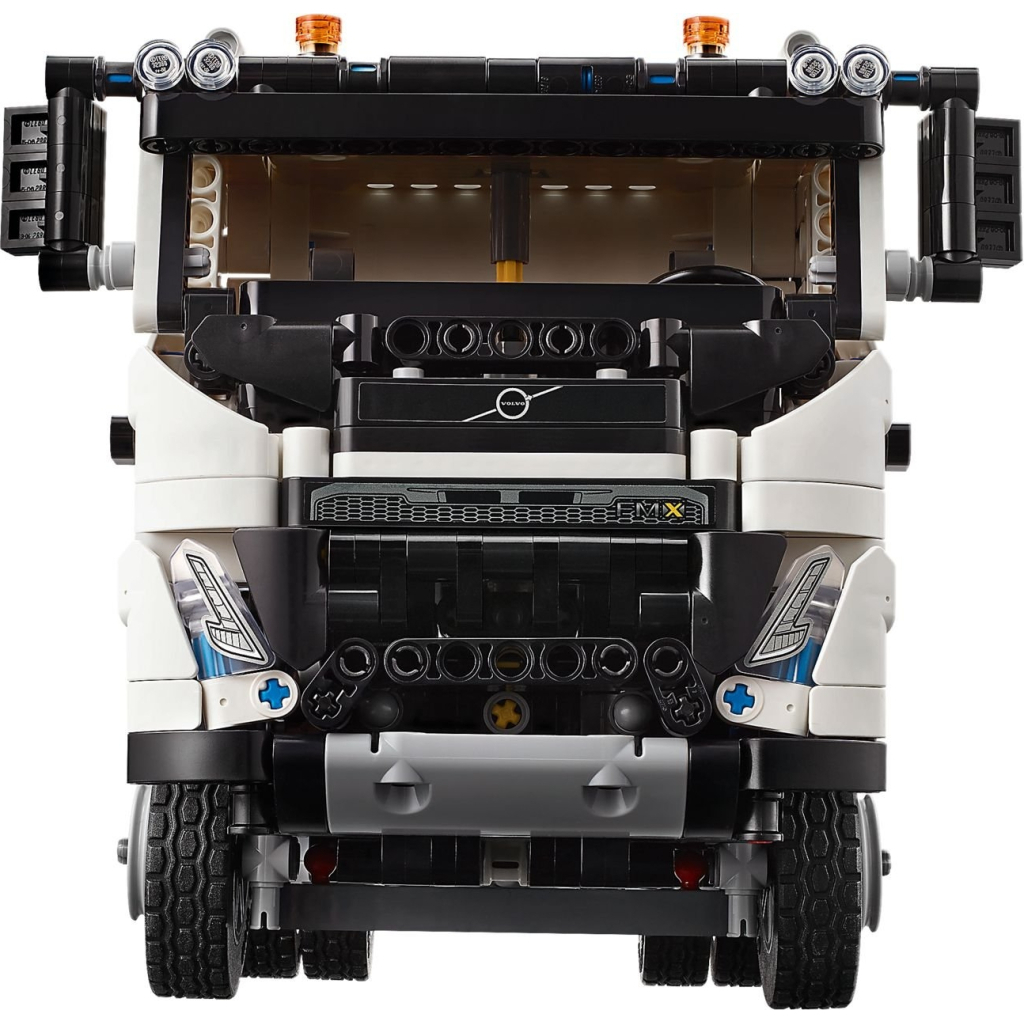 Конструктор LEGO Technic Вантажівка Volvo FMX і Електричний екскаватор EC230 (42175) - зображення 3