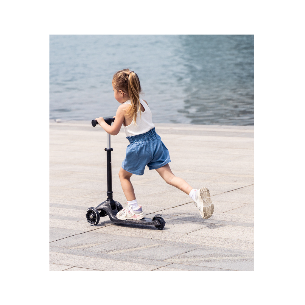 Самокат QPlay Sparkling триколісний дитячий з LED підсвіткою колес Black (ST006SparklingBlack) - зображення 5