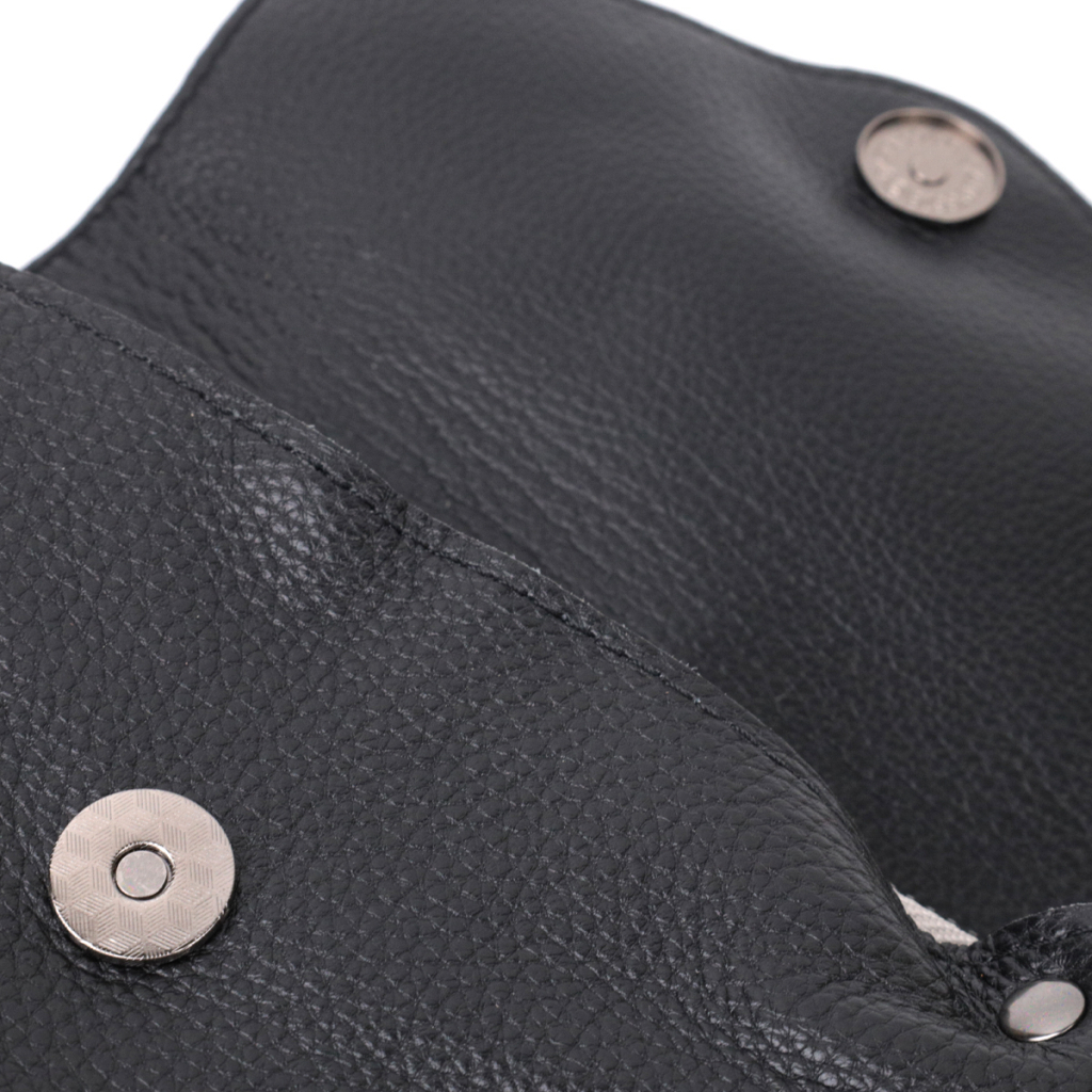 Сумка Vintage Жіноча шкіряна із трикутним клапаном Чорна (22254) - зображення 8