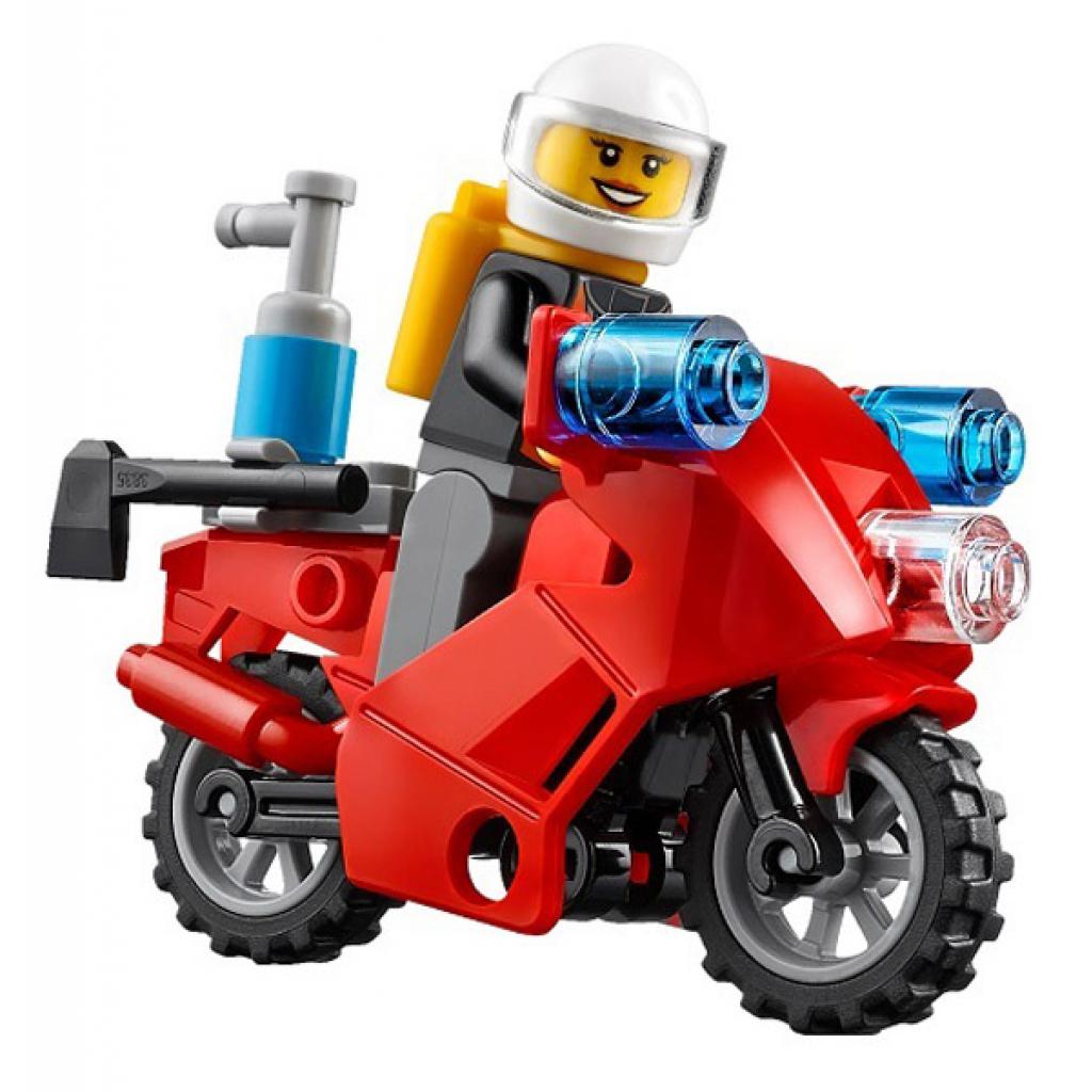 Конструктор LEGO Juniors Пожежна станція у валізці (10685) - зображення 4