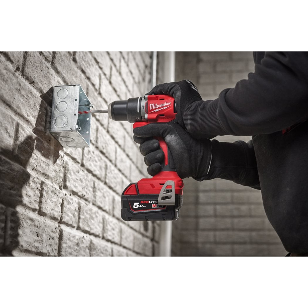 Шуруповерт Milwaukee M18 BLDDRC-0X, 60.5 Нм, кейс (без АКБ та ЗП) (4933492832) - изображение 6
