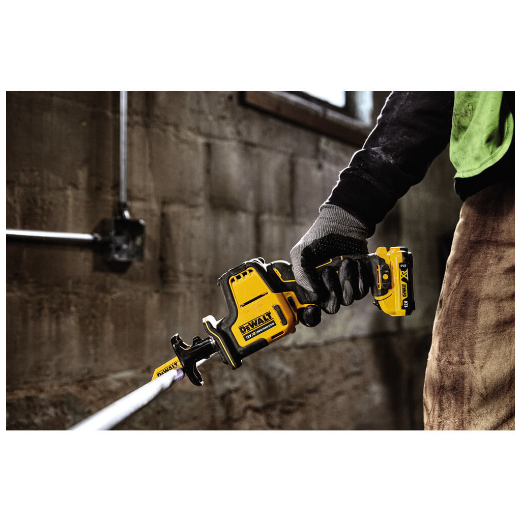 Шабельна пила DeWALT 10.8/12В XR Li-lon, 0 - 2800 хід/хв, 1.38 кг (без АКБ та ЗП) (DCS312NT) - зображення 5