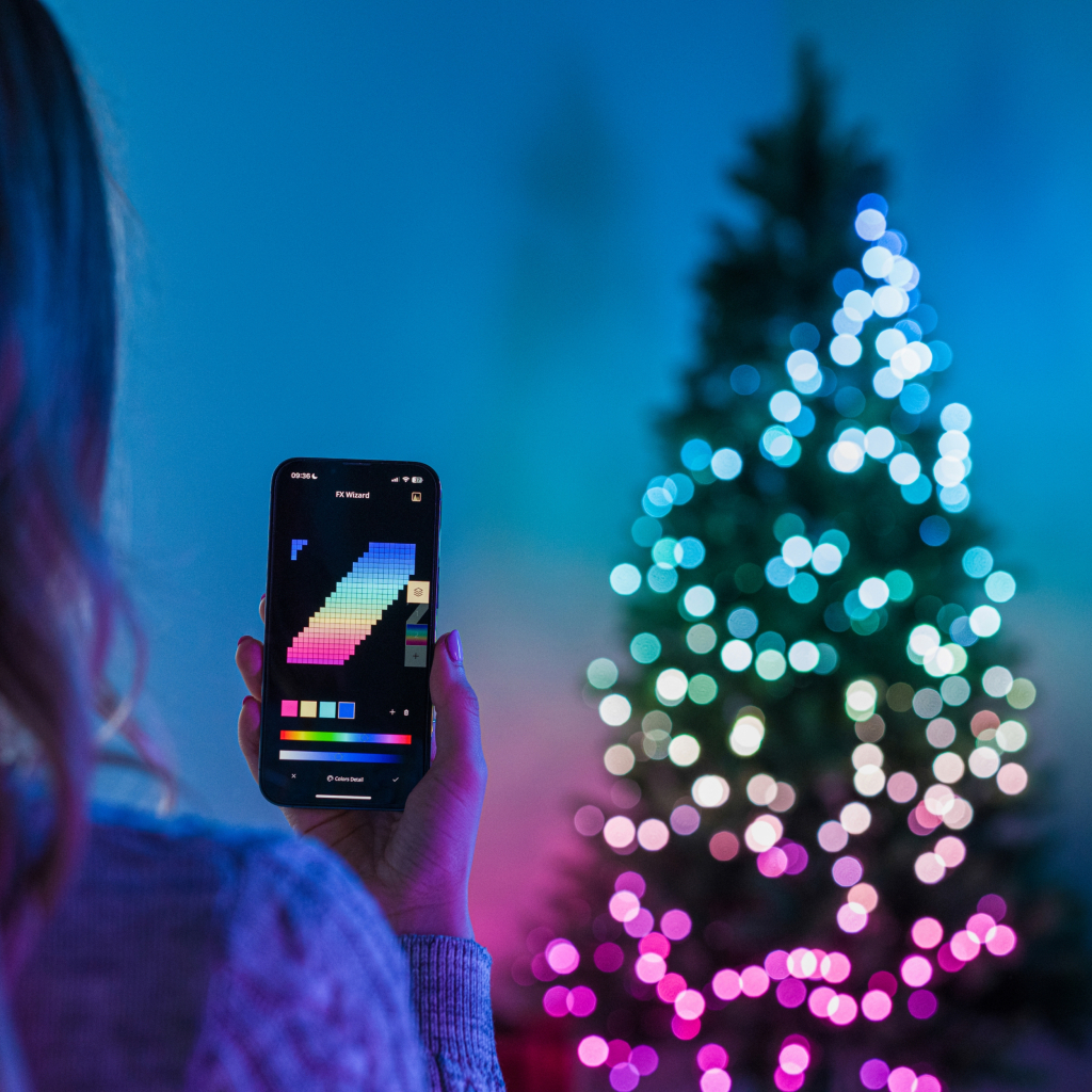 Гірлянда Twinkly Smart LED Dots 60 RGB LED Lights String Clear Wire USB-A IP20 3м (TWD060STP-T) - зображення 12