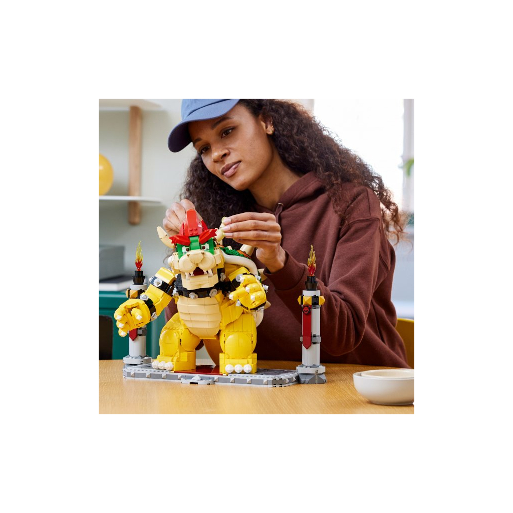Конструктор LEGO Super Mario Могутній Боузер 2807 деталей (71411) - зображення 3