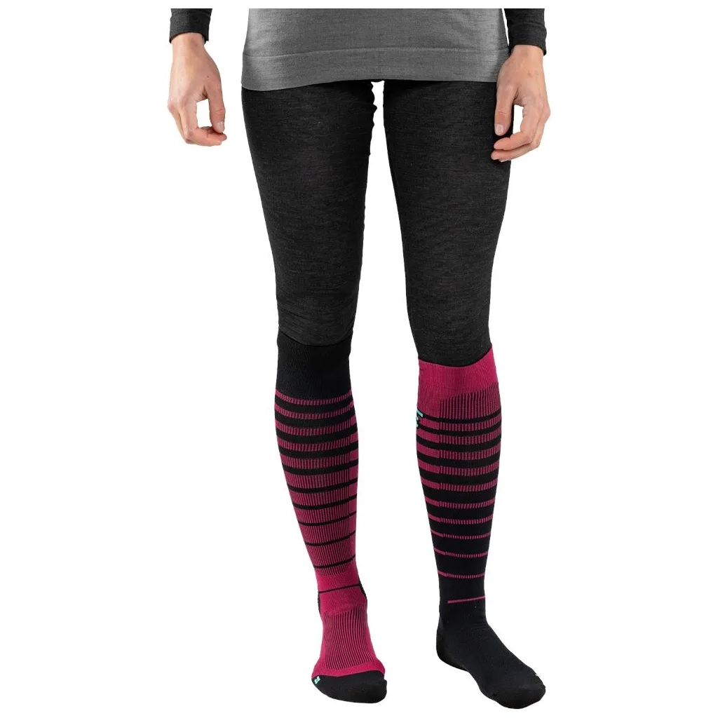 Термоштани Dynafit Tour Light Merino 3/4 Tight Wms 71387 0911 - S - чорний (016.002.2065) - зображення 2