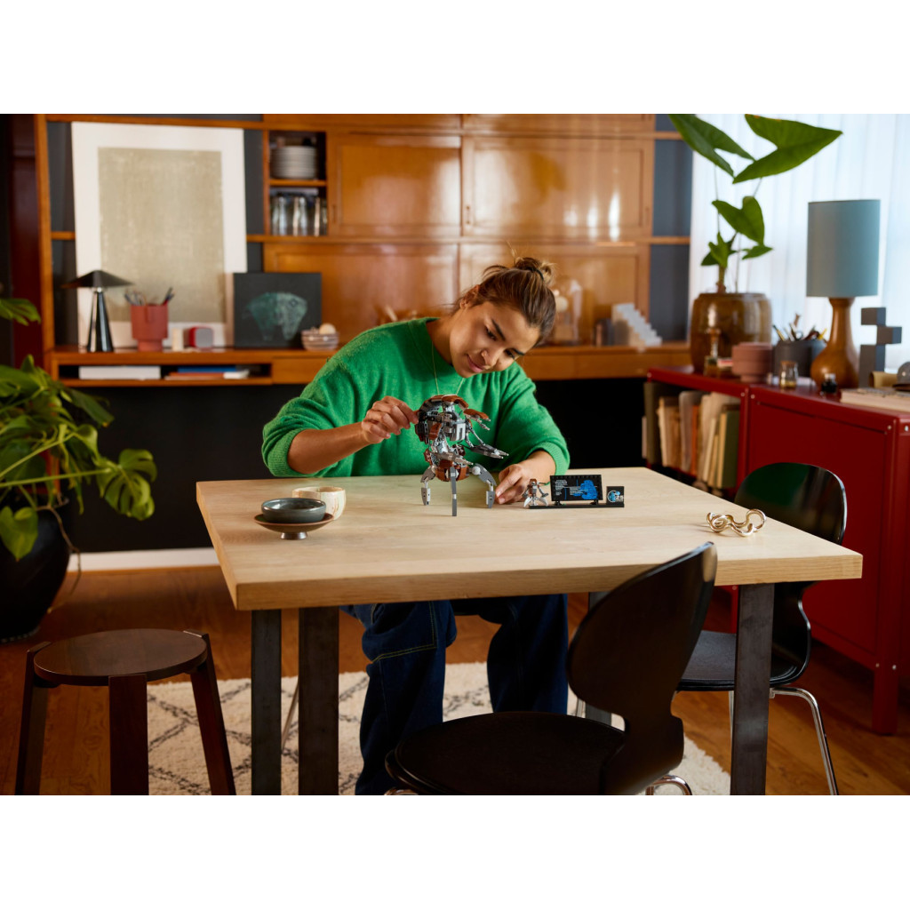 Конструктор LEGO Star Wars Дроїд-руйнівник 583 деталі (75381) - зображення 8