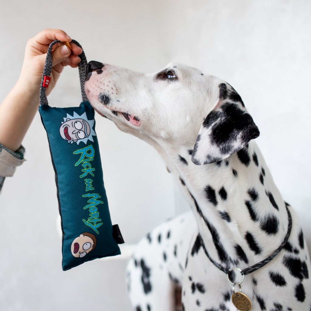 Іграшка для собак WAUDOG Fun "Рік і Морті 1" з пищалкою S (629-0280) - зображення 6