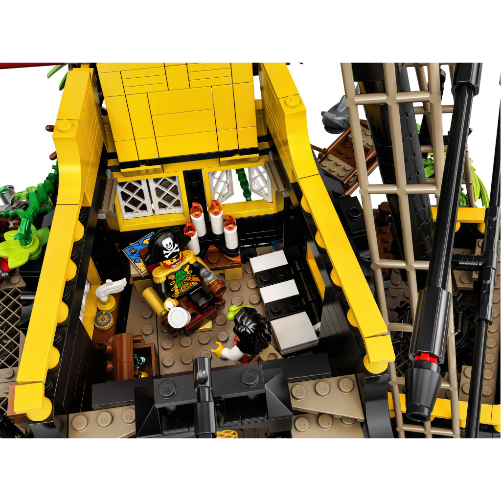 Конструктор LEGO Ideas Пірати із затоки Барракуди 2545 деталей (21322) - зображення 7
