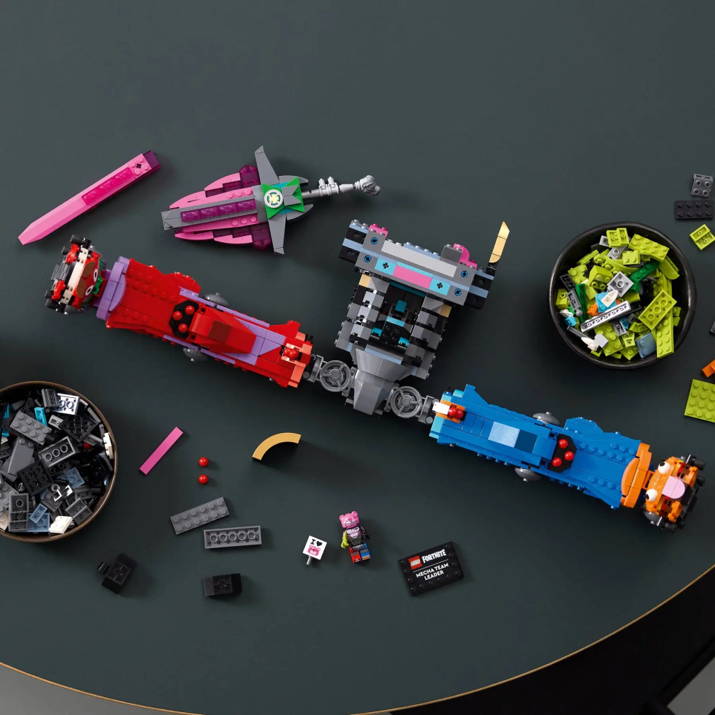 Конструктор LEGO Fortnite Mecha Team Leader (77078) - зображення 10