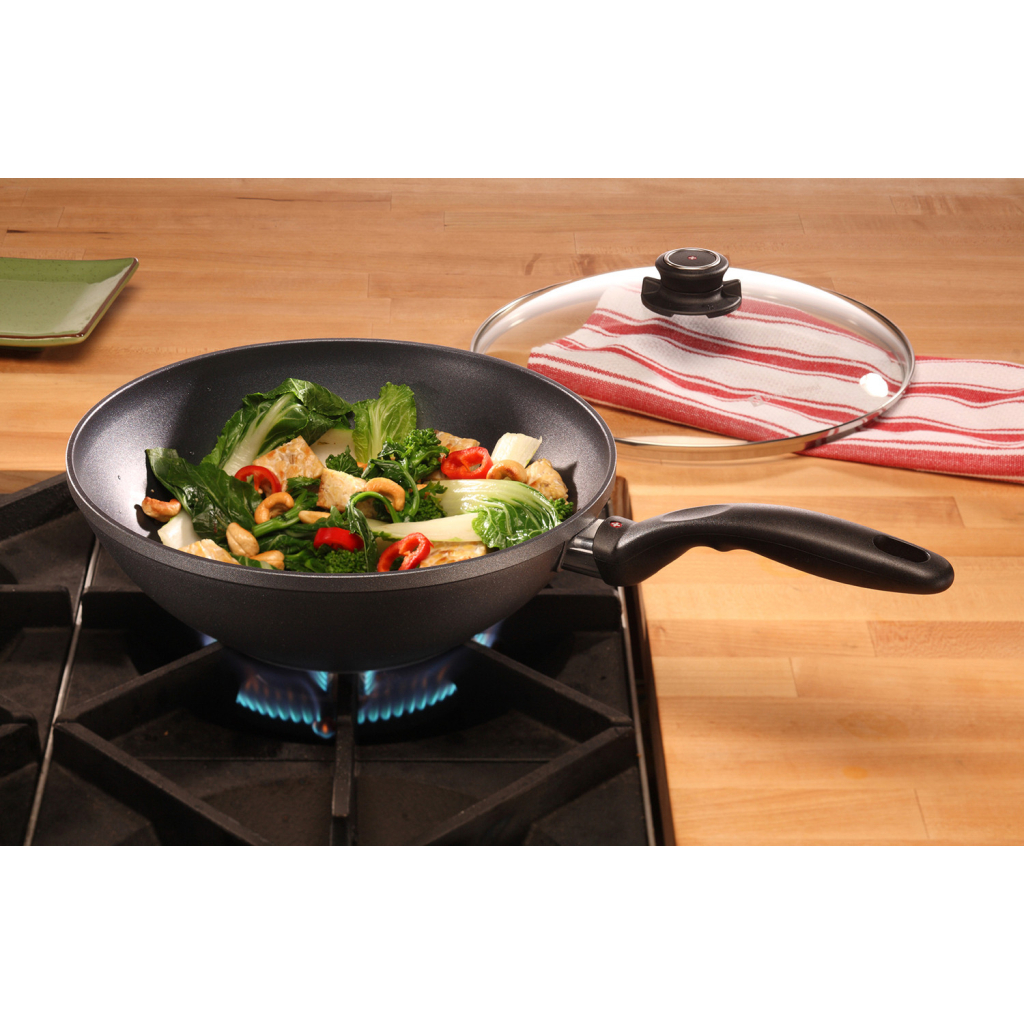 Сковорода Swiss Diamond Вок з кришкою XD Induction 28 см (XD61128ic) - зображення 4