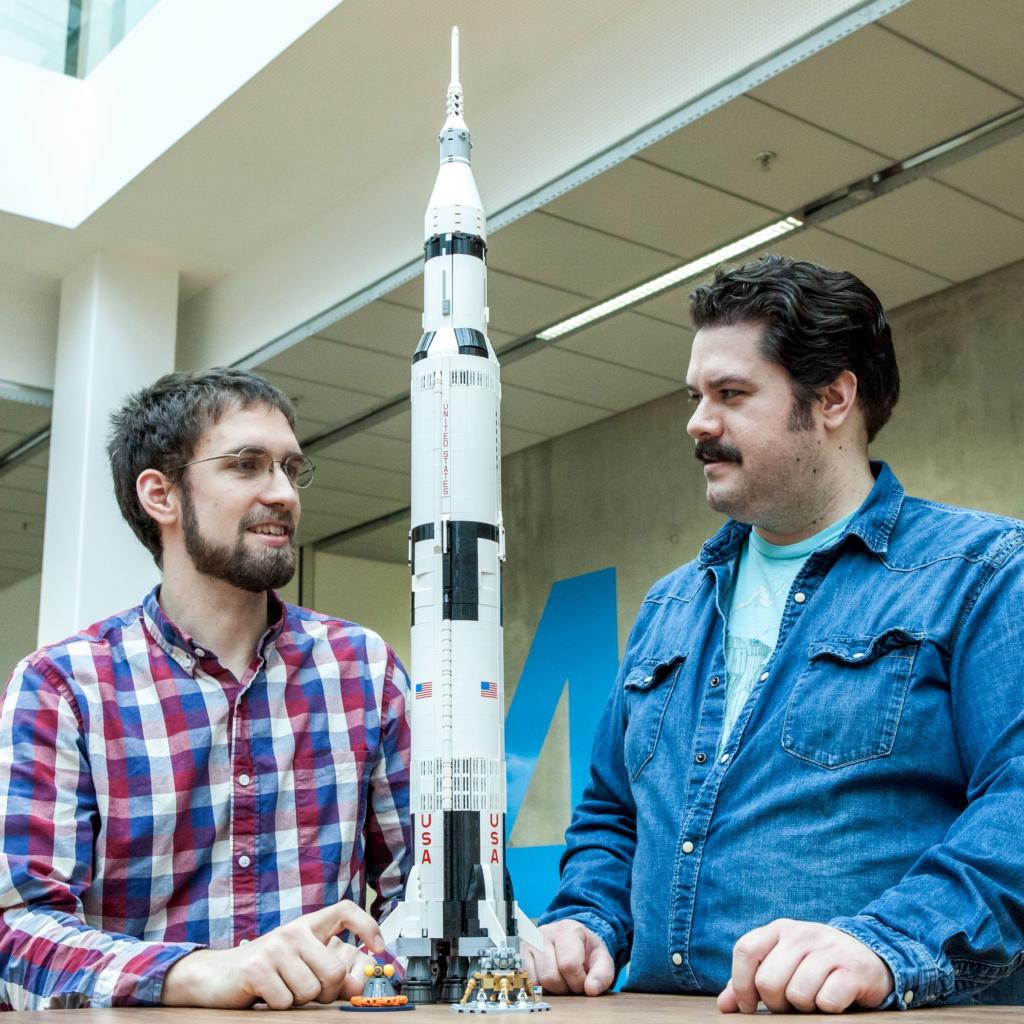 Конструктор LEGO Ideas Ракета NASA Аполло Сатурн 5 (92176) - зображення 10