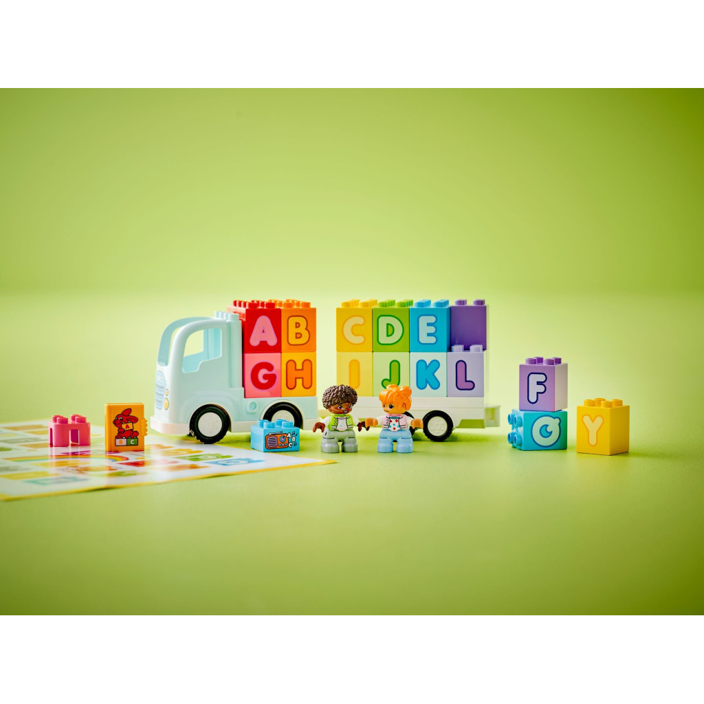 Конструктор LEGO DUPLO Town Вантажівка з абеткою 36 деталей (10421) - зображення 6