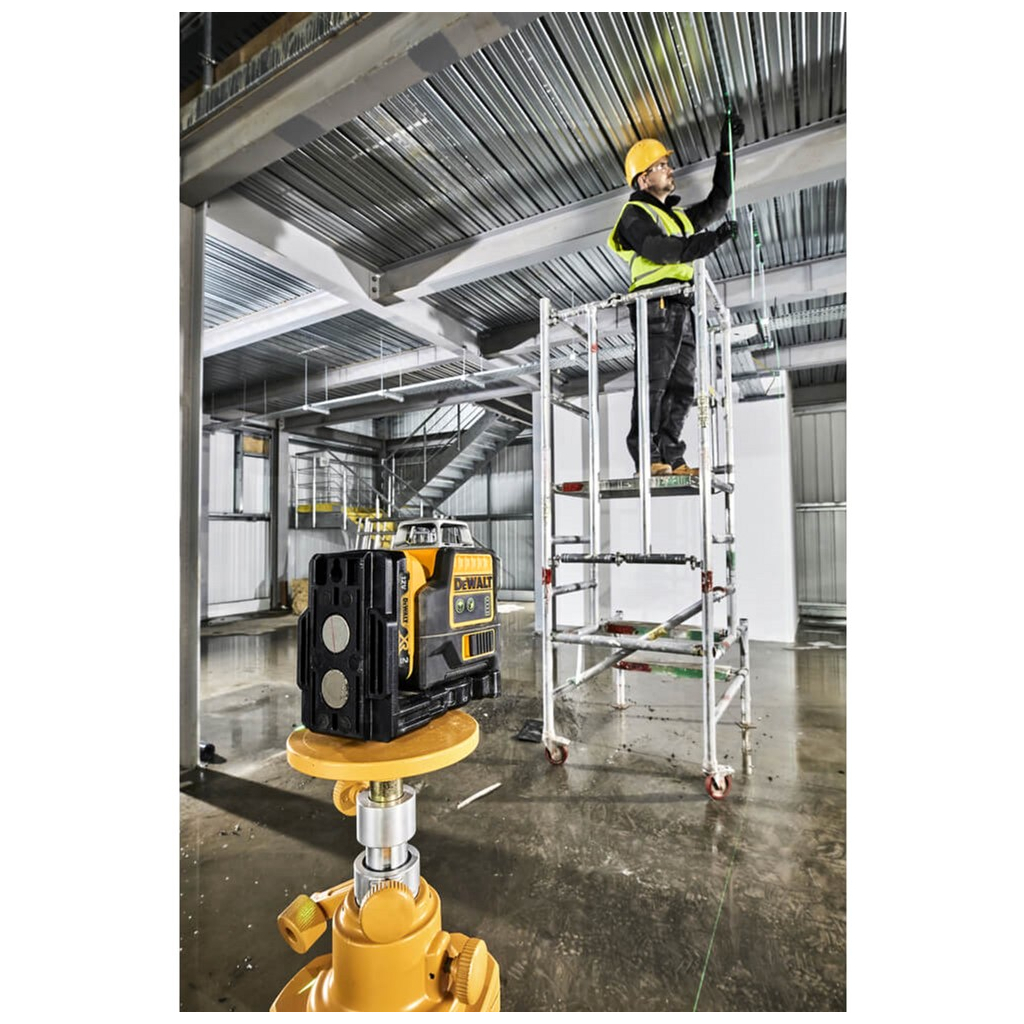 Лазерний нівелір DeWALT 10.8/12В XR Li-Ion, зелений промінь, 2Ah, ЗП, кейс (DCE0811D1G) - зображення 3
