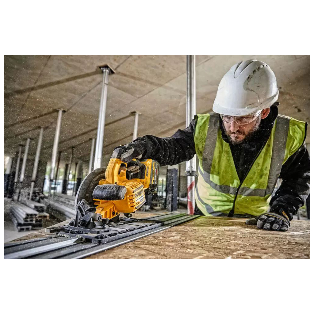 Дискова пила DeWALT 54В XR FLEXVOLT Li-lon диск 190х30 мм, 2x3Ah, 3.7 кг, кейс TSTAK (DCS579X2) - изображение 6