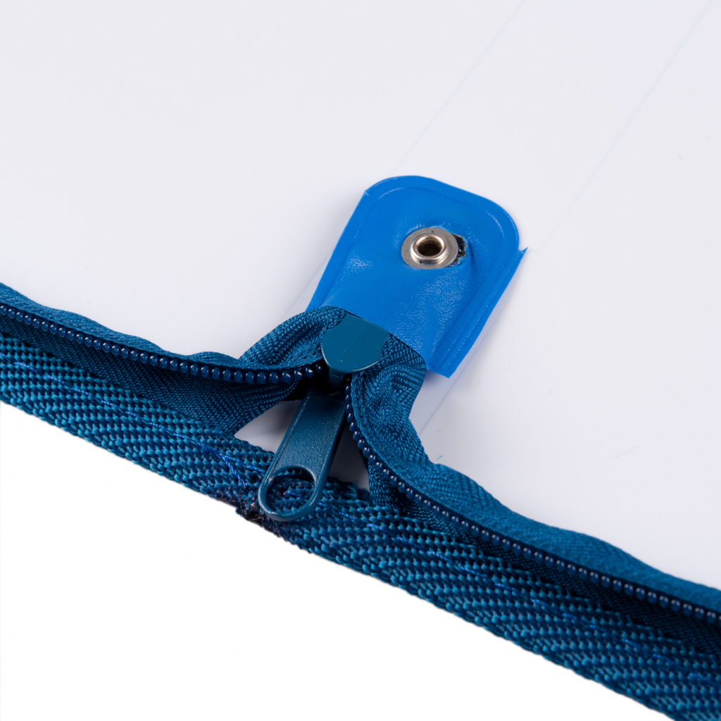 Папка для зошитів Yes пластикова на блискавці Football В5 (492205) - зображення 3