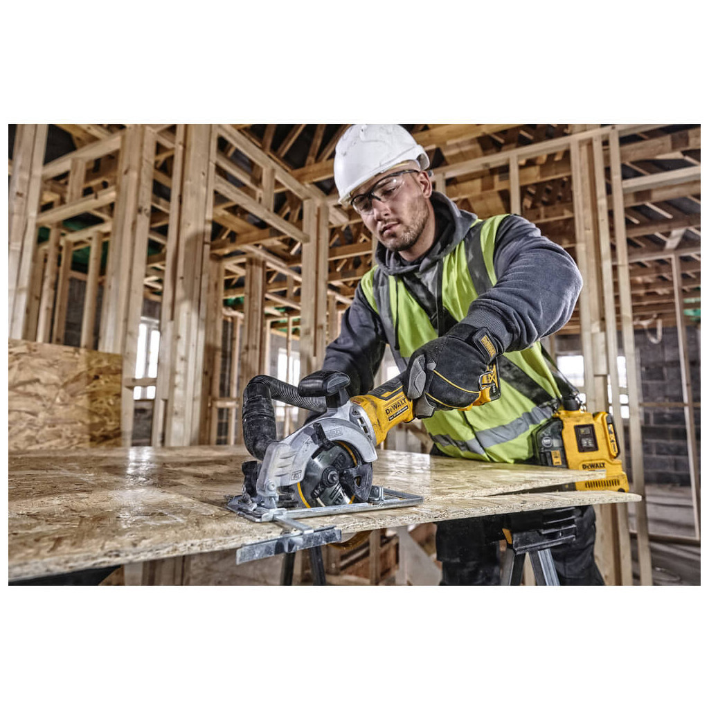 Дискова пила DeWALT 18В XR Li-Ion, безщіткова, 115х9.5 мм (без АКБ та ЗУ) (DCS571N) - зображення 7