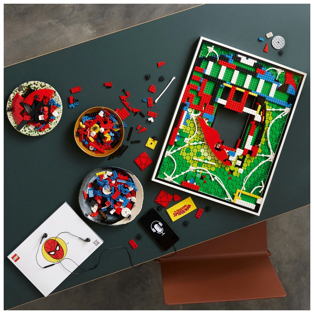 Конструктор LEGO Art Людина-Павук 2099 деталей (31209) - зображення 4