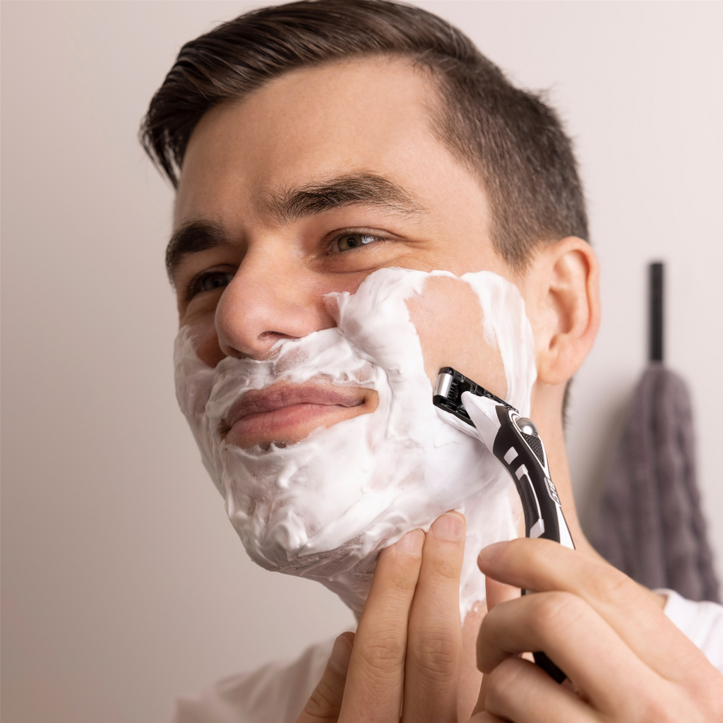 Бритва Bic Flex 5 Hybrid із 4 змінними картриджами (3086123644984) - изображение 6