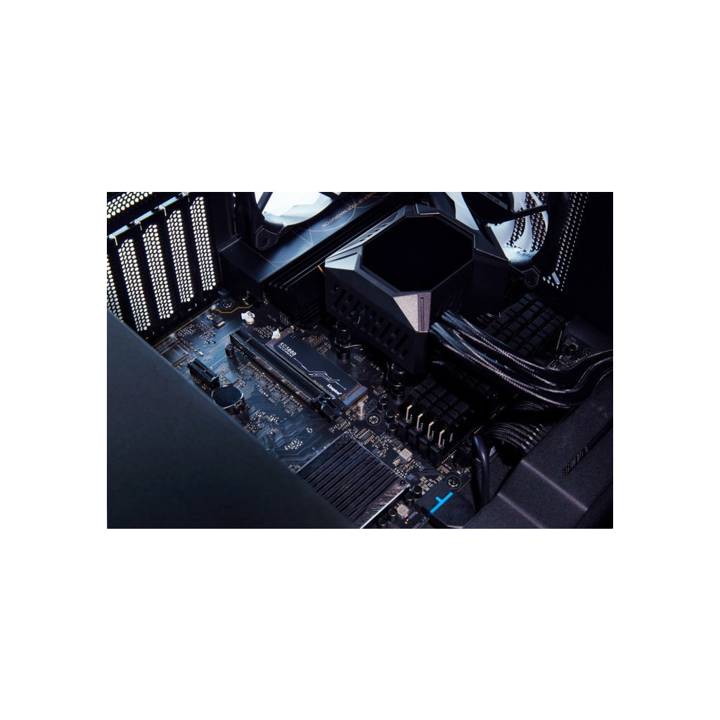 Накопичувач SSD M.2 2280 2TB Kingston (SKC3000D/2048G) - изображение 7
