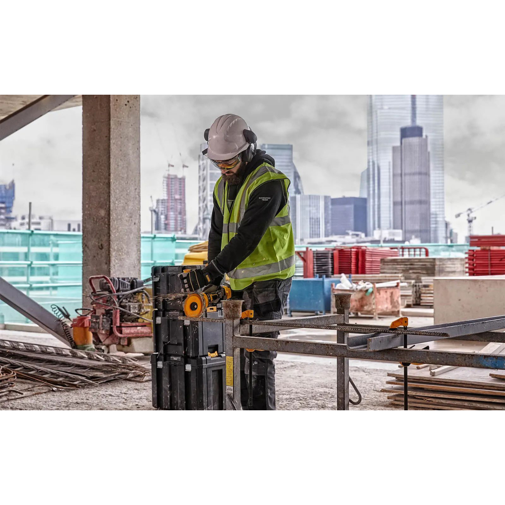 Шліфувальна машина DeWALT XR FLEXVOLT, 54 В, 2x2Ah, 9000 об/хв (DCG418T2) - зображення 5
