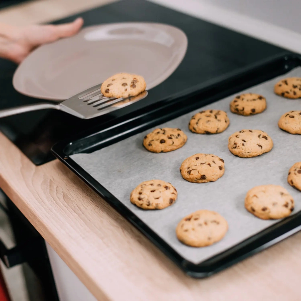 Папір для випічки пергаментний Chisto Professional XXL Широкий Силіконізований 38 см 6 м (4823098414278) - зображення 3