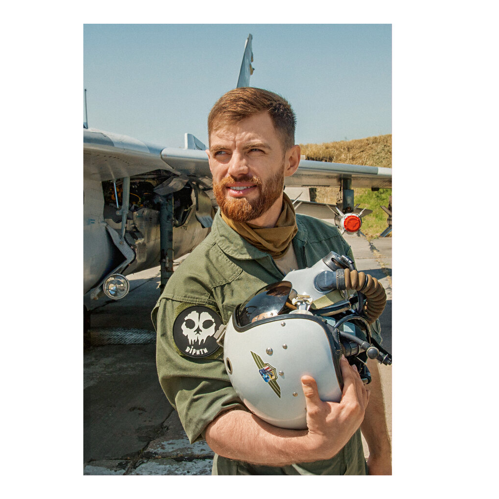 Книга Збройні люди України. Історії, які ми розповімо онукам - Владислав Головін Наш Формат (9786178441128) - изображение 4