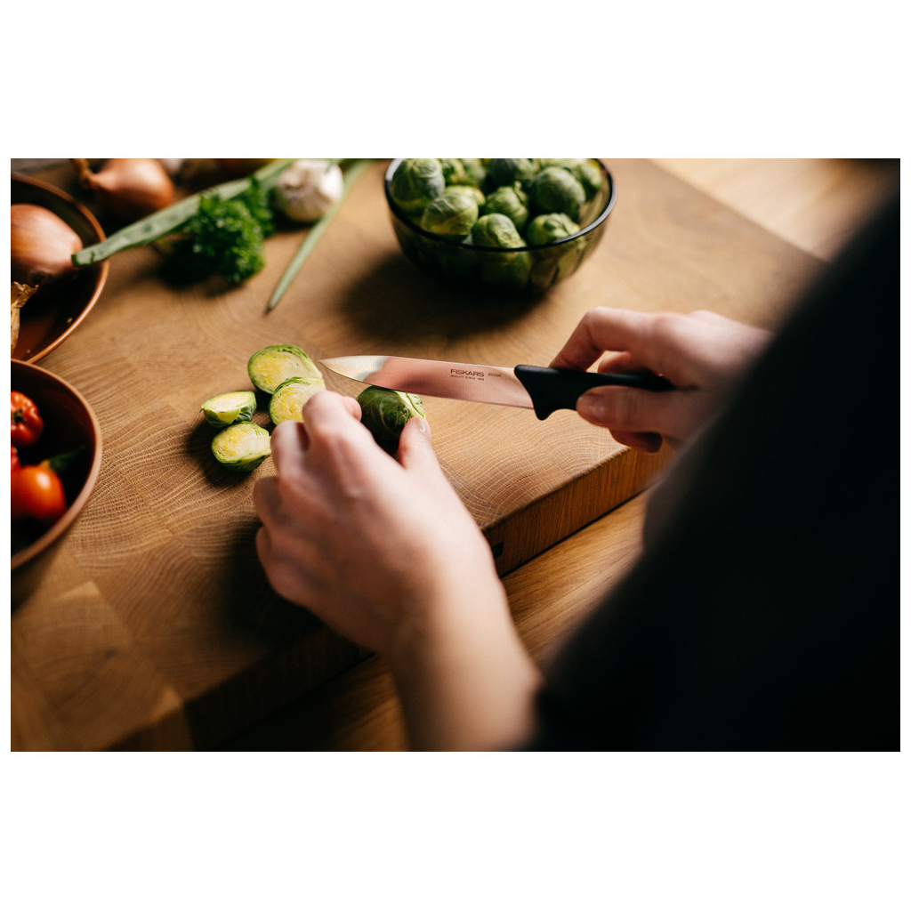 Кухонний ніж Fiskars Essential для коренеплодів 11 см (1065568) - зображення 5