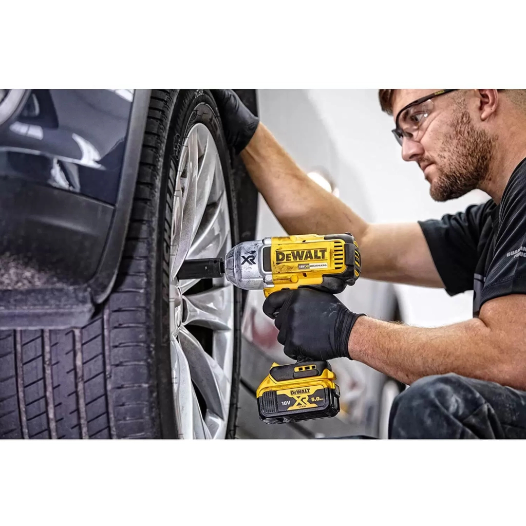 Гайковерт DeWALT 18 В XR Li-lon, 812 Нм, TSTAK (без АКБ та ЗП) (DCF899NT) - изображение 10
