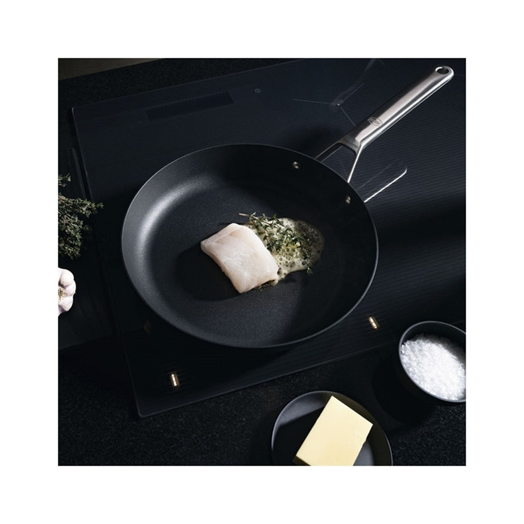Сковорода Fiskars Taiten Optiheat 28 см (1066948) - зображення 9