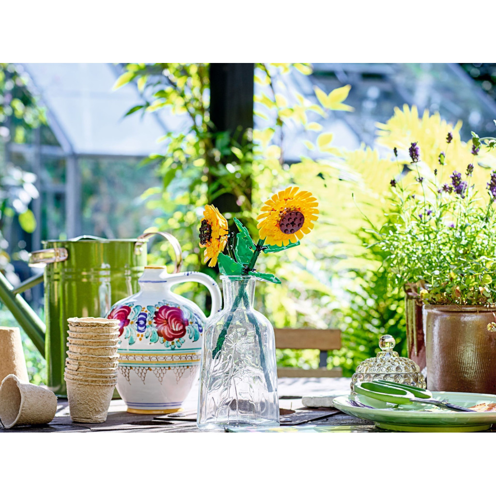 Конструктор LEGO Iconic Соняшники (40524) - зображення 4