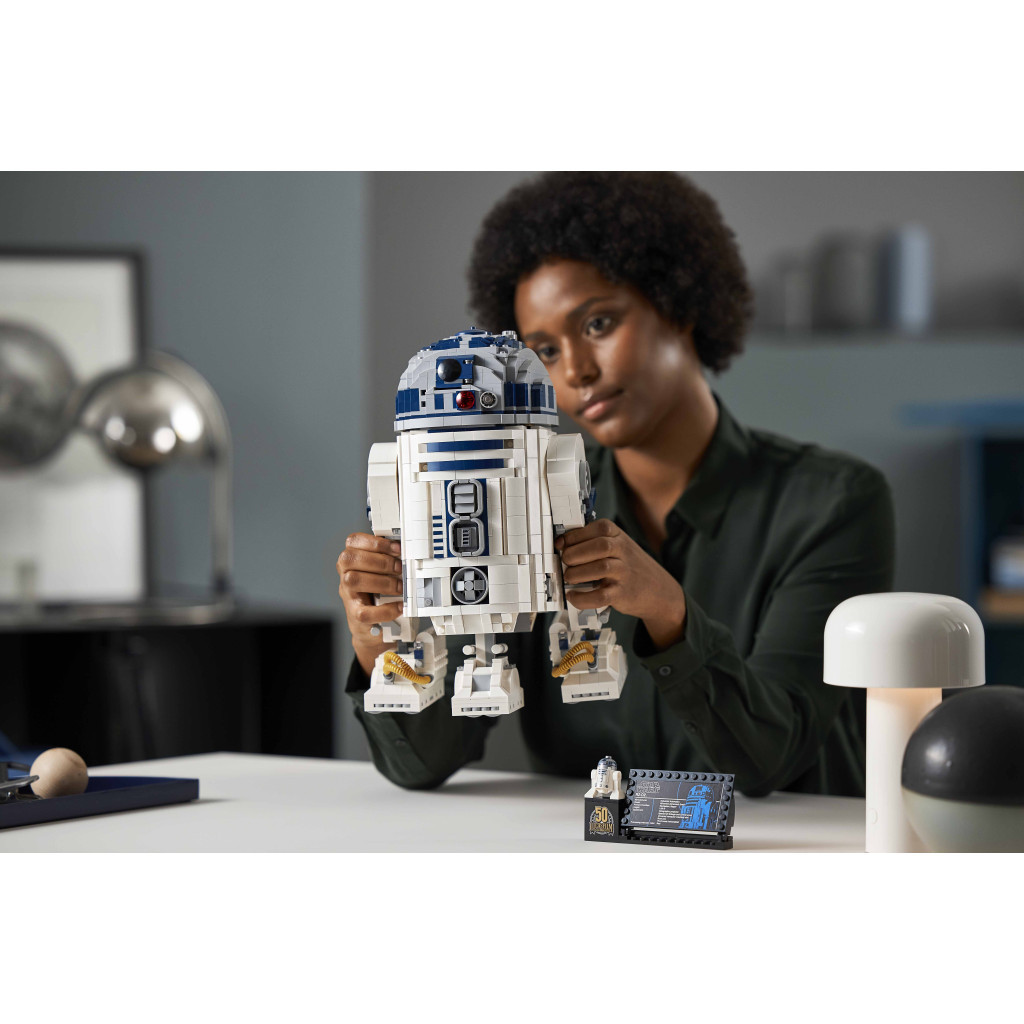 Конструктор LEGO Star Wars R2-D2 2314 деталей (75308) - зображення 3
