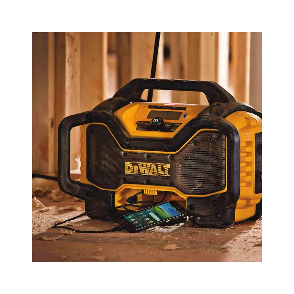 Зарядний пристрій для акумуляторів інструменту DeWALT з радіоприймачем 18V, 54V XR, час зарядки 140 хв, вага 7.2 кг (DCR027) - зображення 6