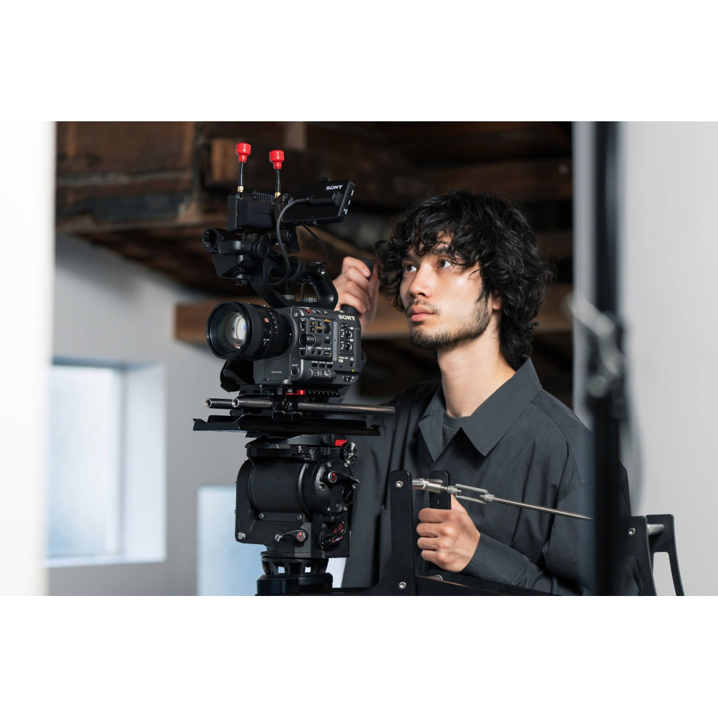 Об'єктив Sony 85mm f/1.4 GM II для NEX FF (SEL85F14GM2B.SYX) - зображення 9