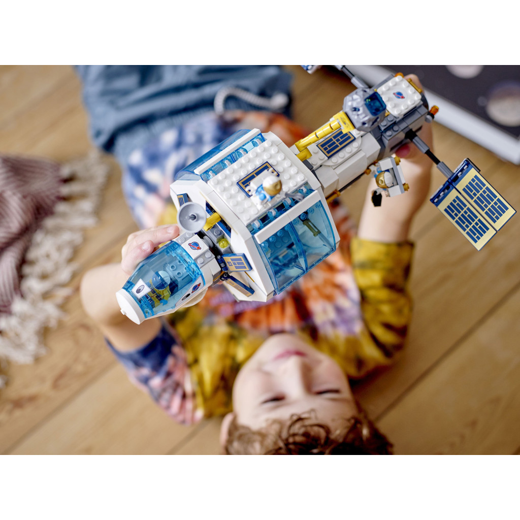 Конструктор LEGO City Місячна Космічна станція (60349) - зображення 6