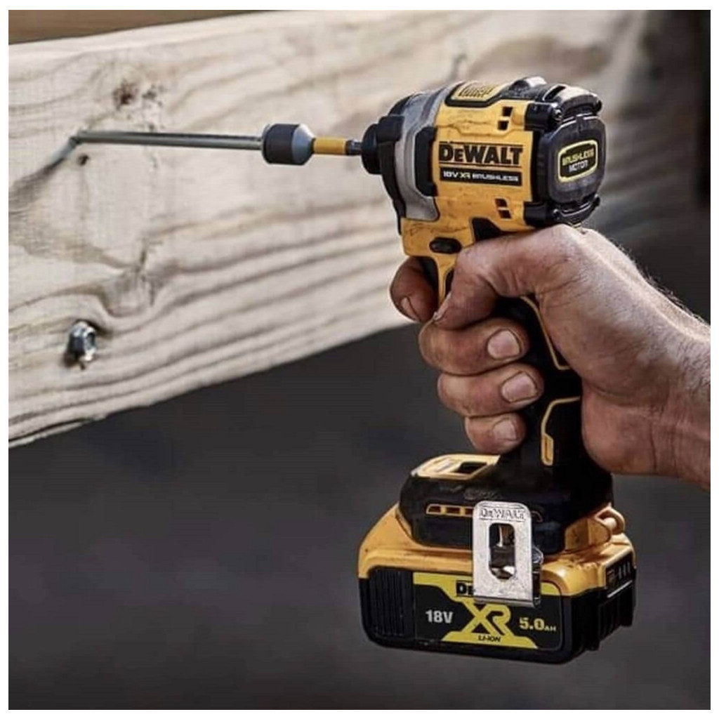 Шуруповерт DeWALT DCF850NT, кейс TSTAK (Без АКБ та ЗП) (DCF850NT) - зображення 4