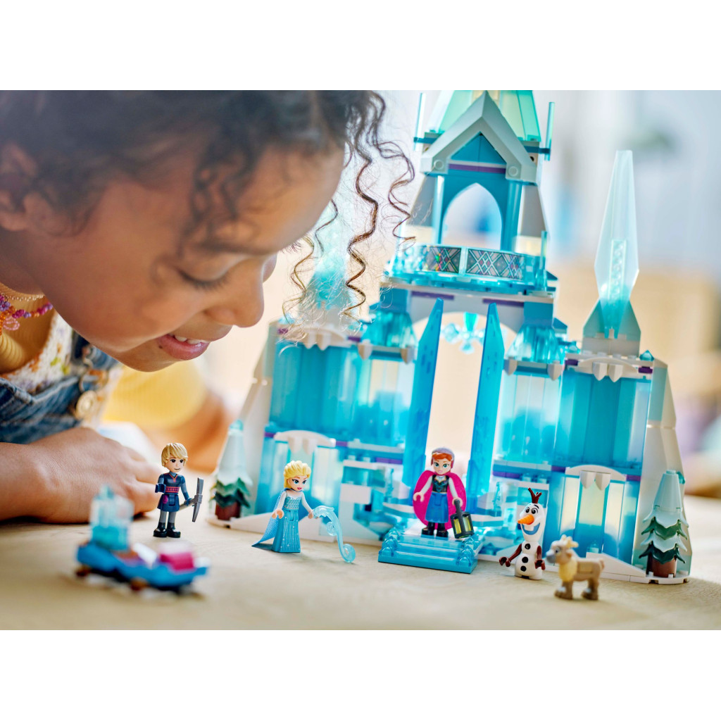 Конструктор LEGO Disney Крижаний палац Ельзи (43244) - зображення 8
