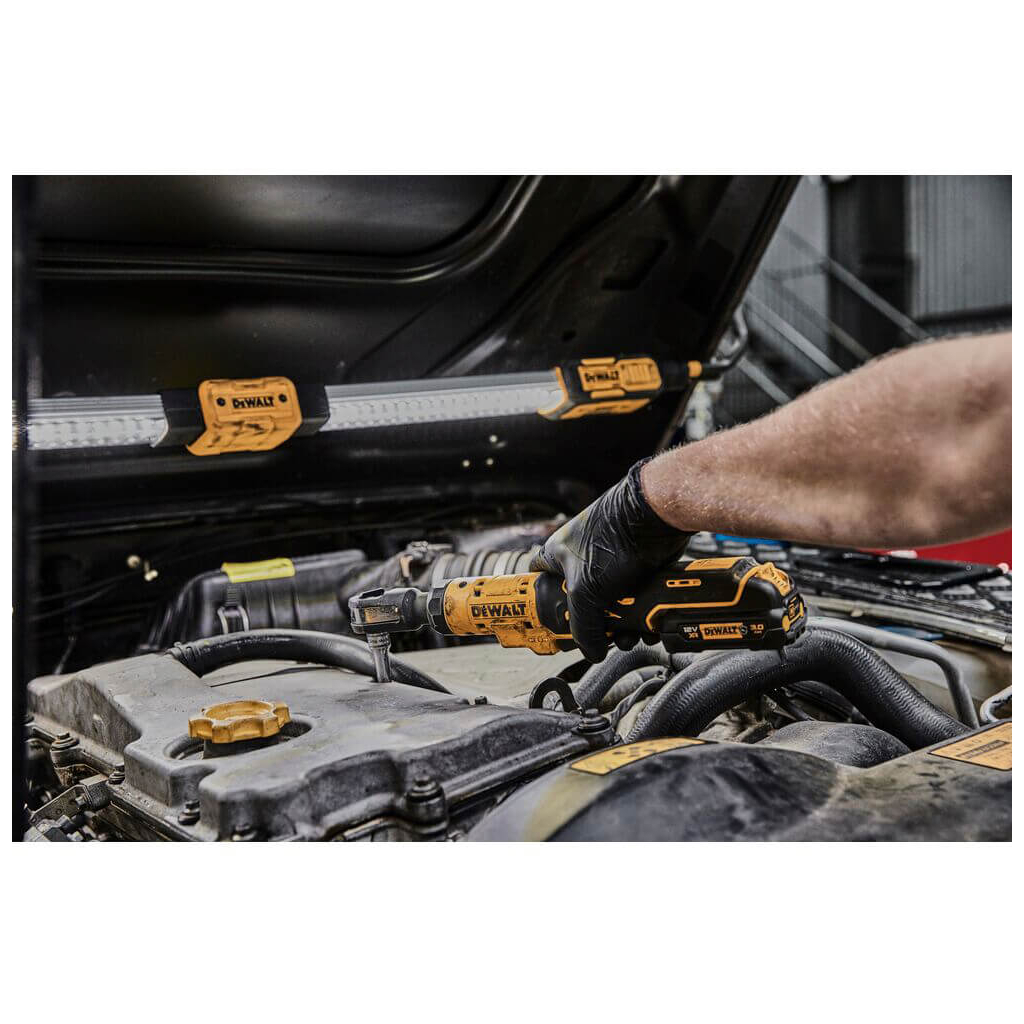 Гайковерт DeWALT кутовий 12 В XR Li-lon 3Ah, безщітковий, 54 Нм (DCF504L1G) - зображення 7