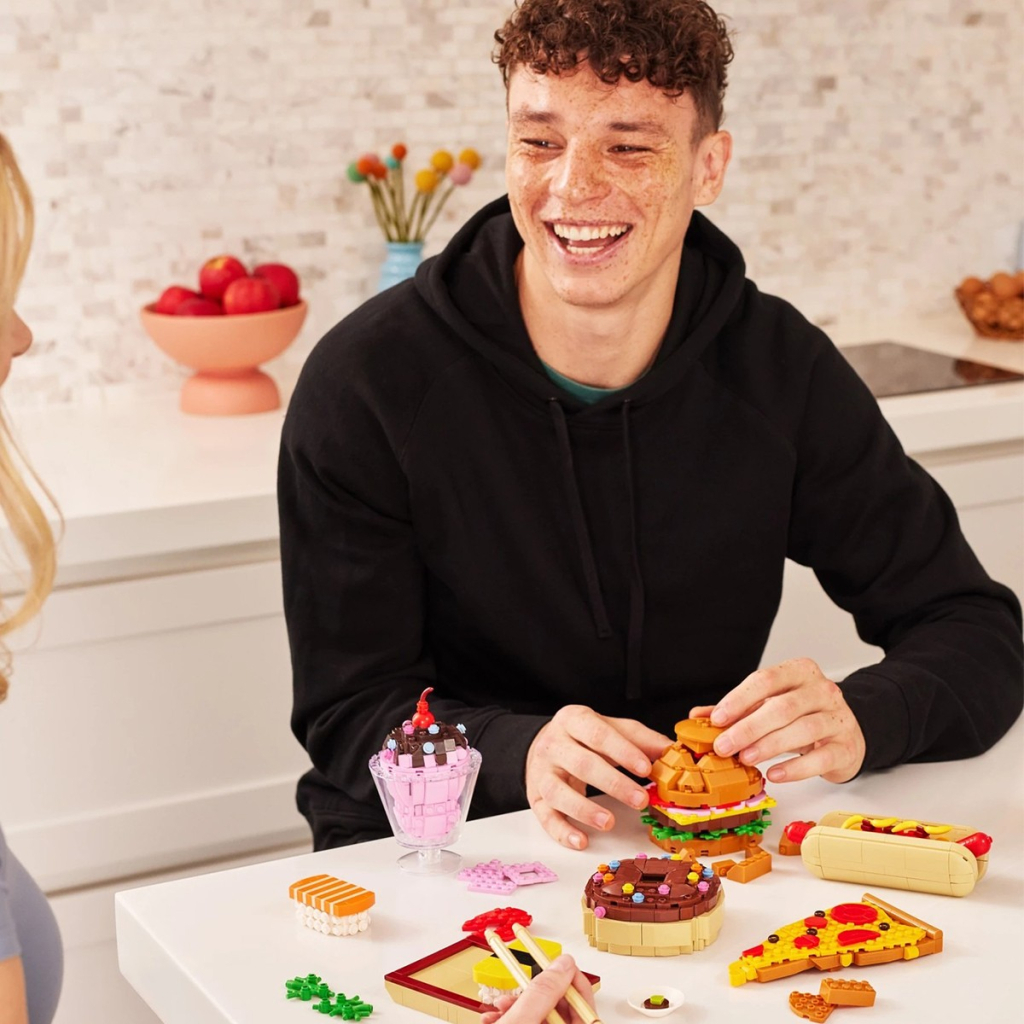 Конструктор Max у капсулі S1 - Смаколики в асортименті (83186GQ1) - зображення 2